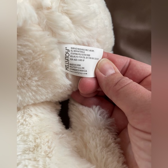 Kellytoy 21 inch Stuffed Cow Pink Cream Holding Emoji Soft Fluffy Plush Toy - Picture 6 of 9